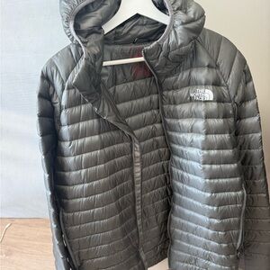 The North Face Lightweight Puffer Jacket - Gray